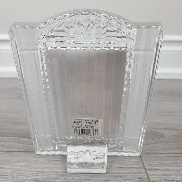 Vintage Mikasa Cotillion Frost Crystal Photo Picture Frame - Picture 8 of 16